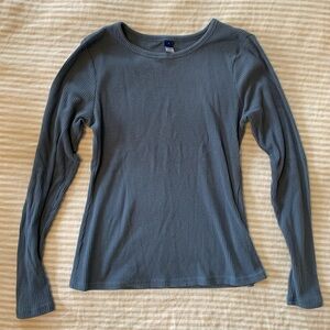 Old navy ribbed long-sleeve shirt